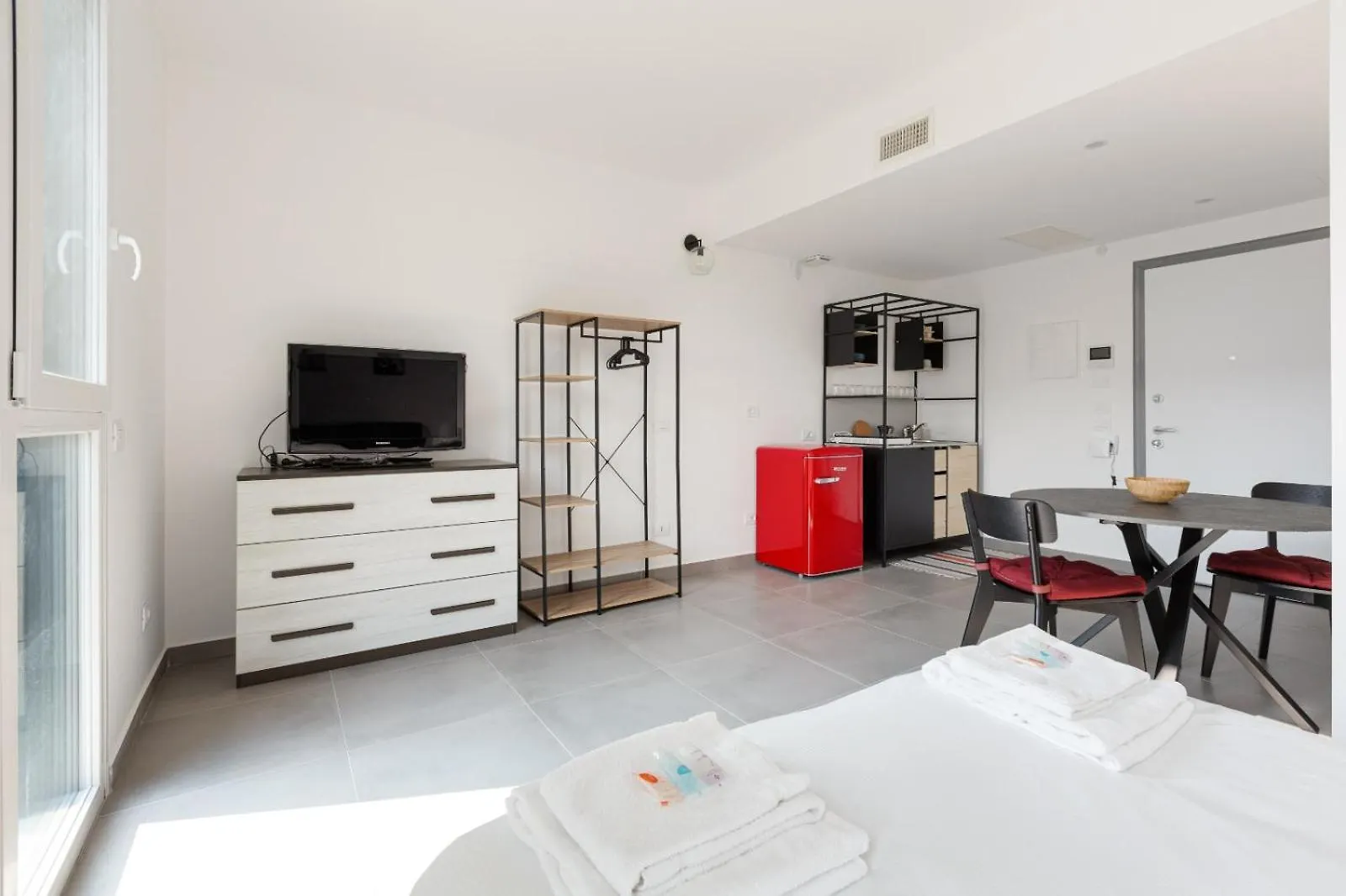 Udine M2 - Bright And Cozy Studio Milan